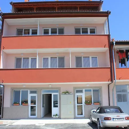 Kolev 2 Guest house 2*